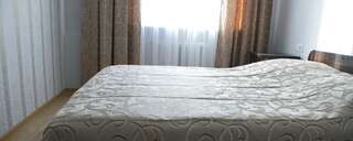 Отель Hotel Byg Брест Стандартный семейный номер-10