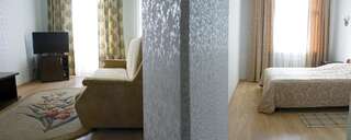 Отель Hotel Byg Брест Стандартный семейный номер-11