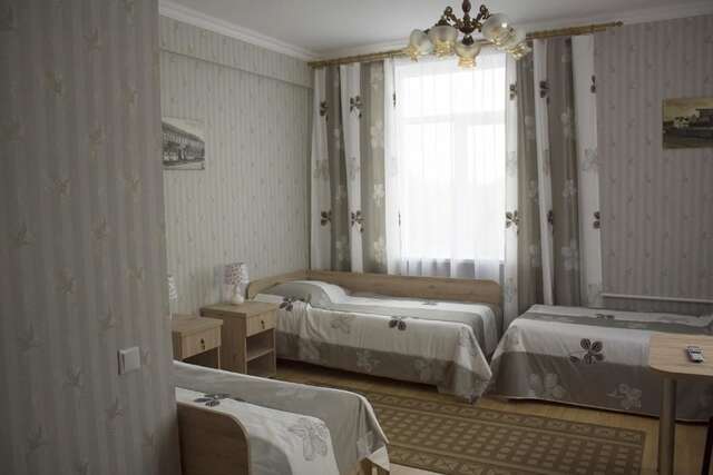 Отель Hotel Byg Брест-104