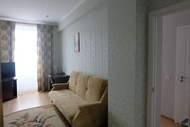 Отель Hotel Byg Брест-69