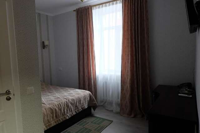 Отель Hotel Byg Брест-90